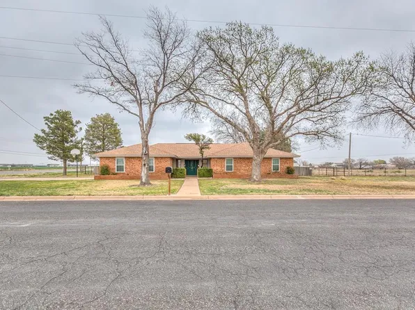 5720 Meadow Dr, San Angelo, TX 76903