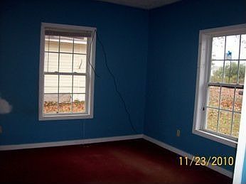 2nd image of 11 Cherry St