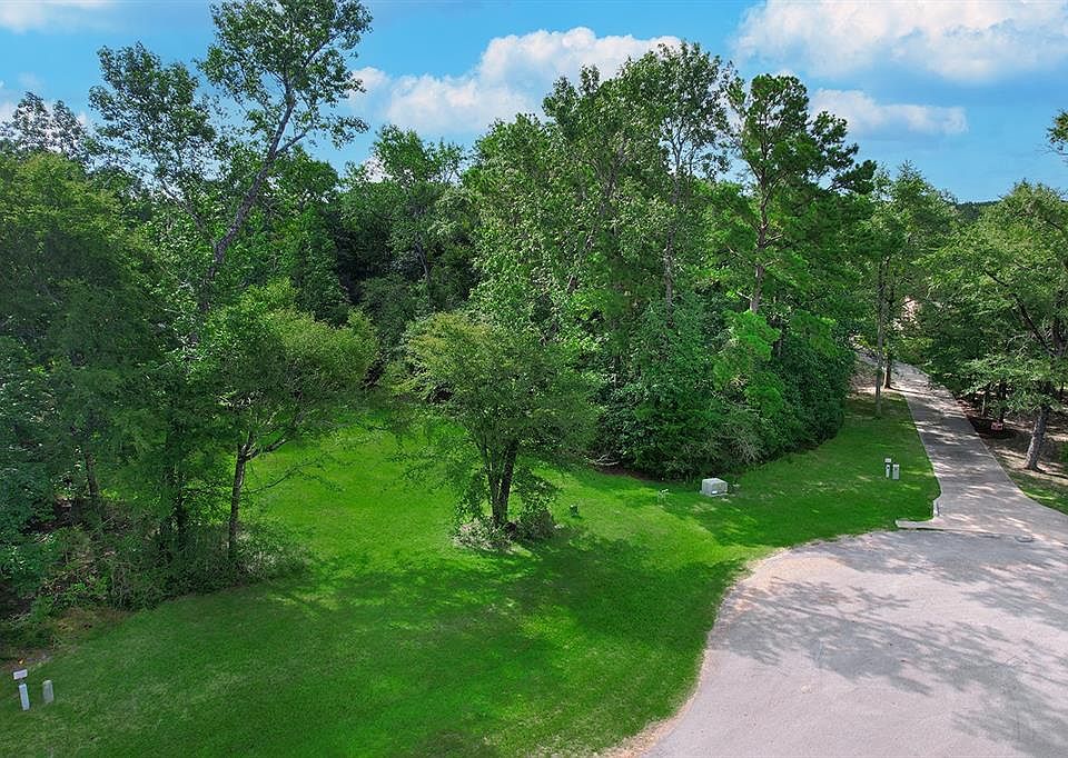 1st image of 9026 Fisher Lake Court