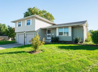 5275 Sandalwood Ct, Columbus, OH 43229