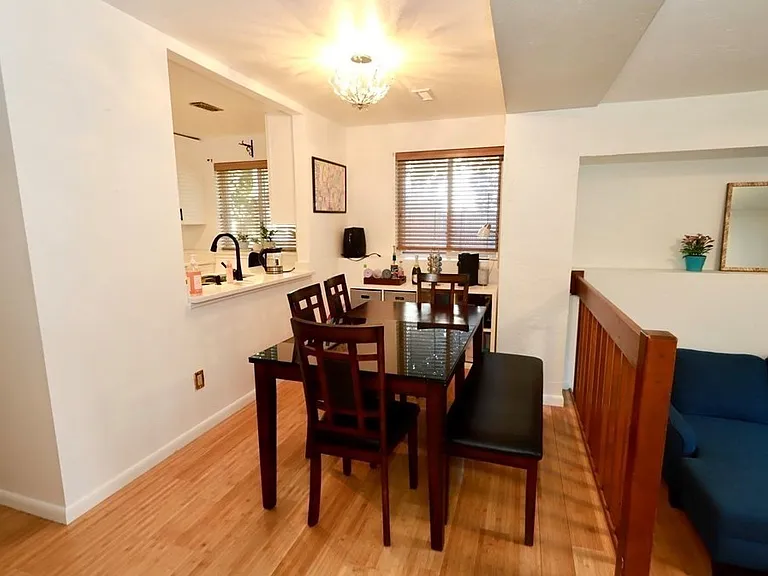 237 Lake St #1 — Photo 9