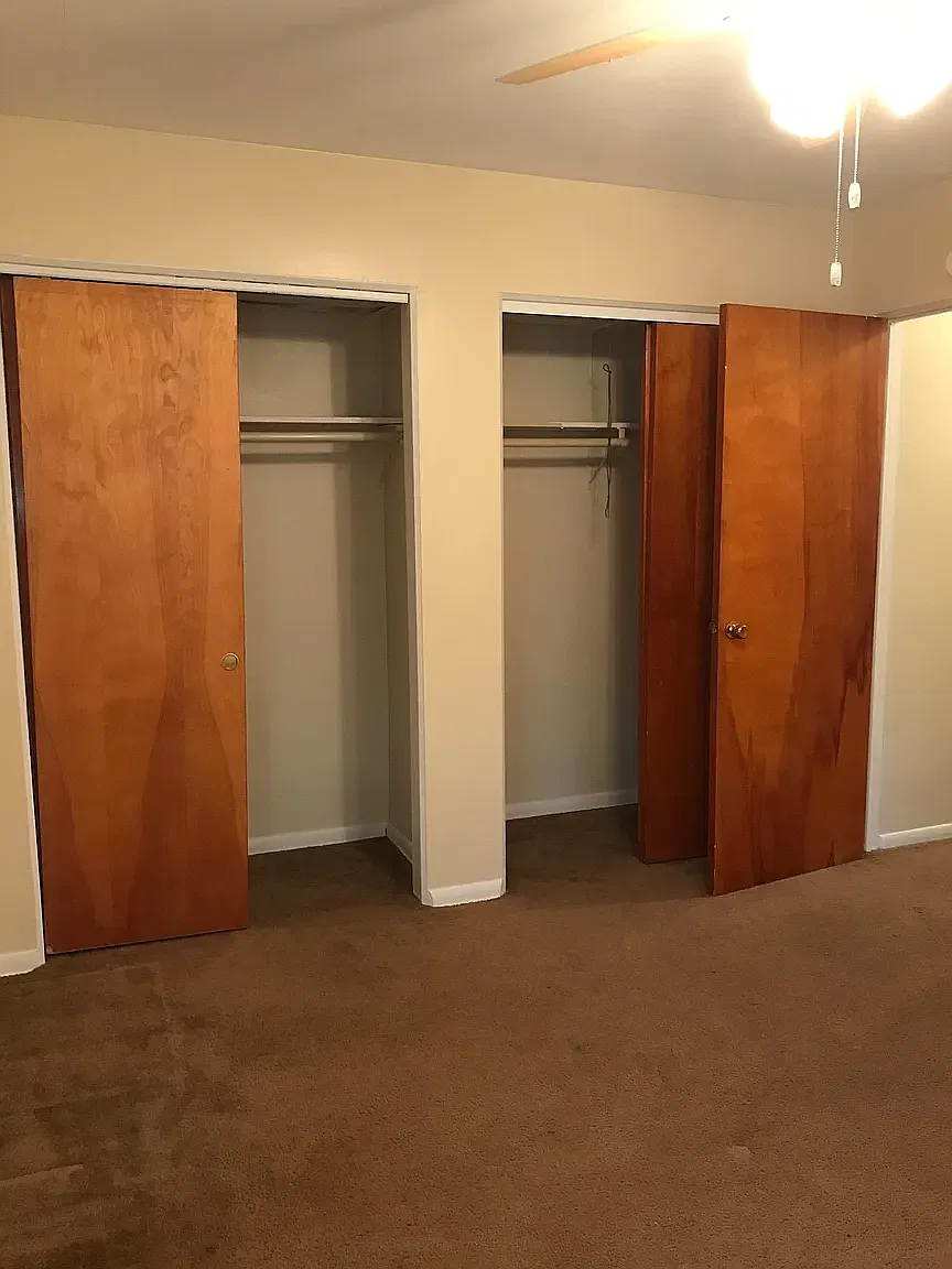 2 bed, 800 sqft, $900 — Photo 2