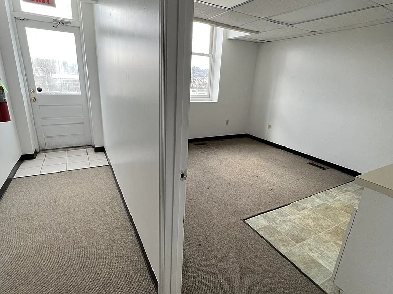 225 Mercer St #1 — Photo 19