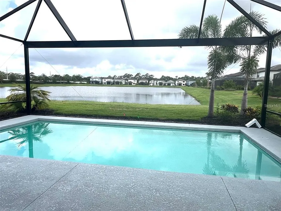 6236 Baywood Ct