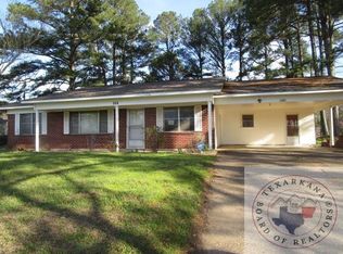 524 W Runnels St, Mineral Springs, AR 71851
