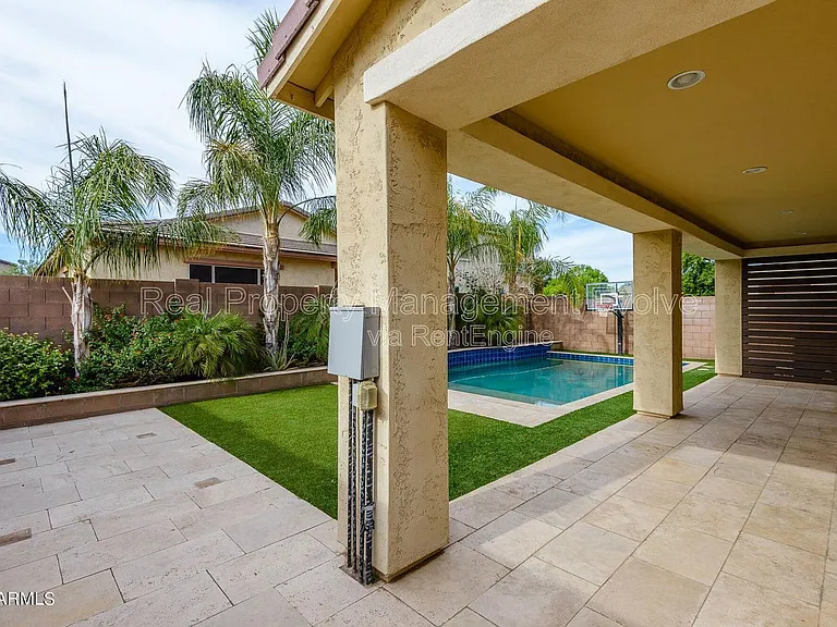 1544 E Hummingbird Way — Photo 31