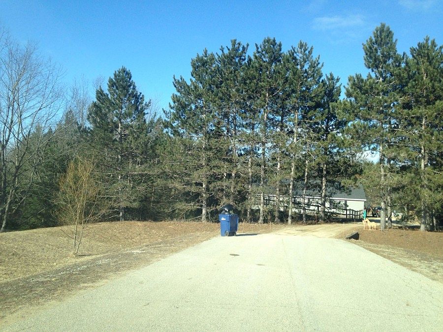 1st image of 154 S Woodmeadows Dr