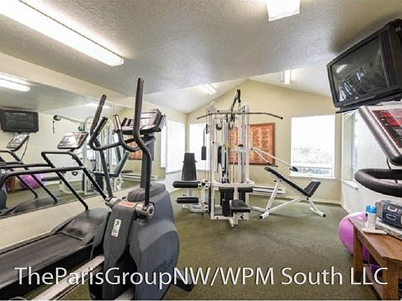 5th image of 19230 Forest Park Dr NE APT J129
