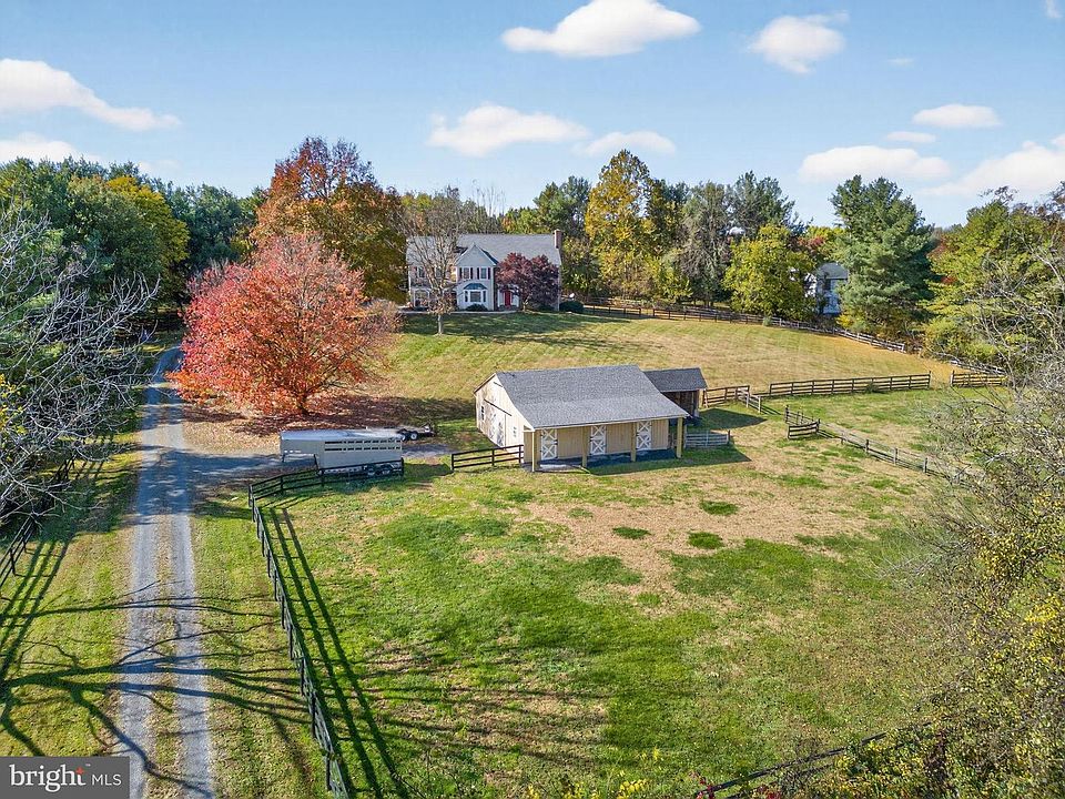 1st image of 17130 Quail Creek Cir