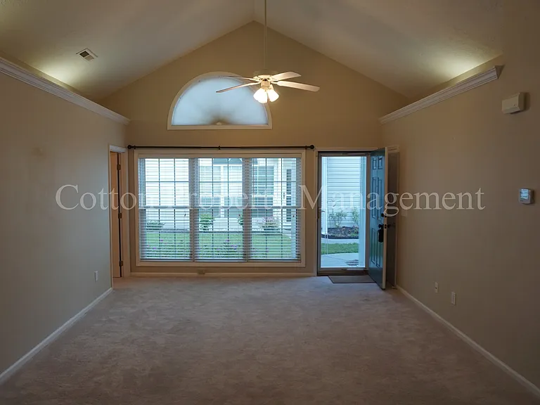 4604 Song Sparrow Ct — Photo 12