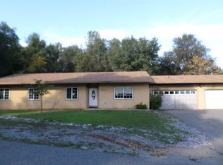 8721 Churn View Pl, Redding, CA 96002