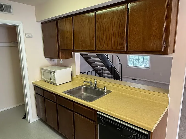 32 Mission Wood Way — Photo 6