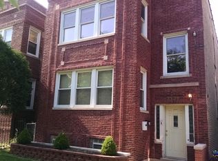 3138 W Eastwood Ave #2, Chicago, IL 60625