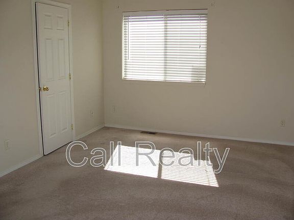 4th image of 9812 N Orch