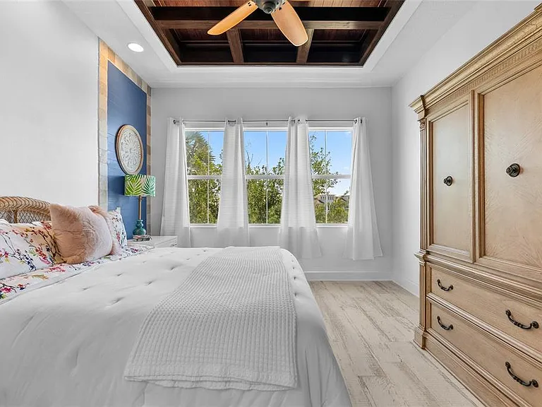 319 Compass Point Dr #201 — Photo 12