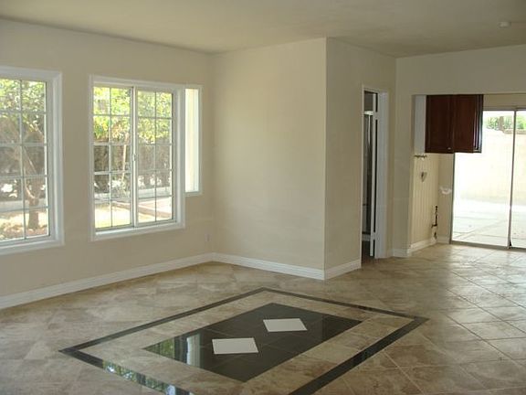 2nd image of 514 S Shipman Ave