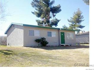 16219 Seneca Rd, Victorville, CA 92395
