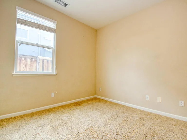 495 Cortono Dr — Photo 18