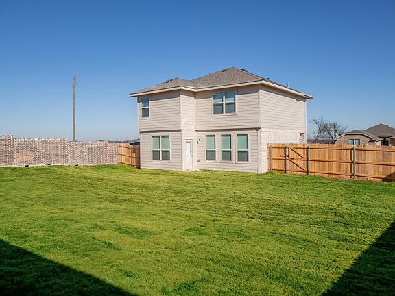 3rd image of 3509 Sonoma Trl