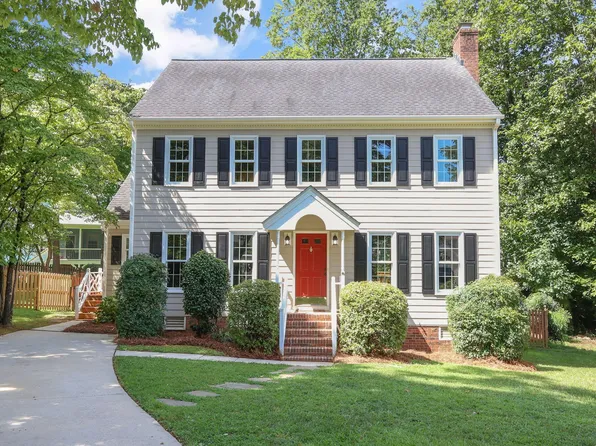 109 Keystone Dr, Cary, NC 27513