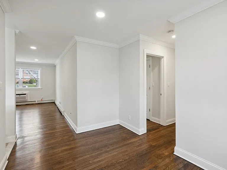 Clara Barton Apartments — Photo 7