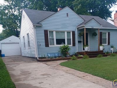 710 SW Grandview Ave, Topeka, KS, 66606