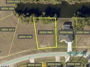 809 NE 32nd Ter, Cape Coral, FL 33909