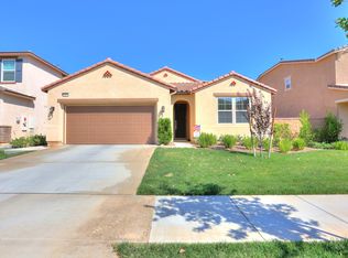34287 Chaparossa Dr, Lake Elsinore, CA 92532