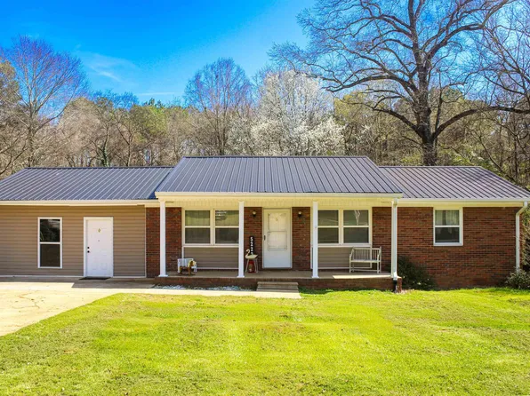 5223 Sakston Dr, Anniston, AL 36206