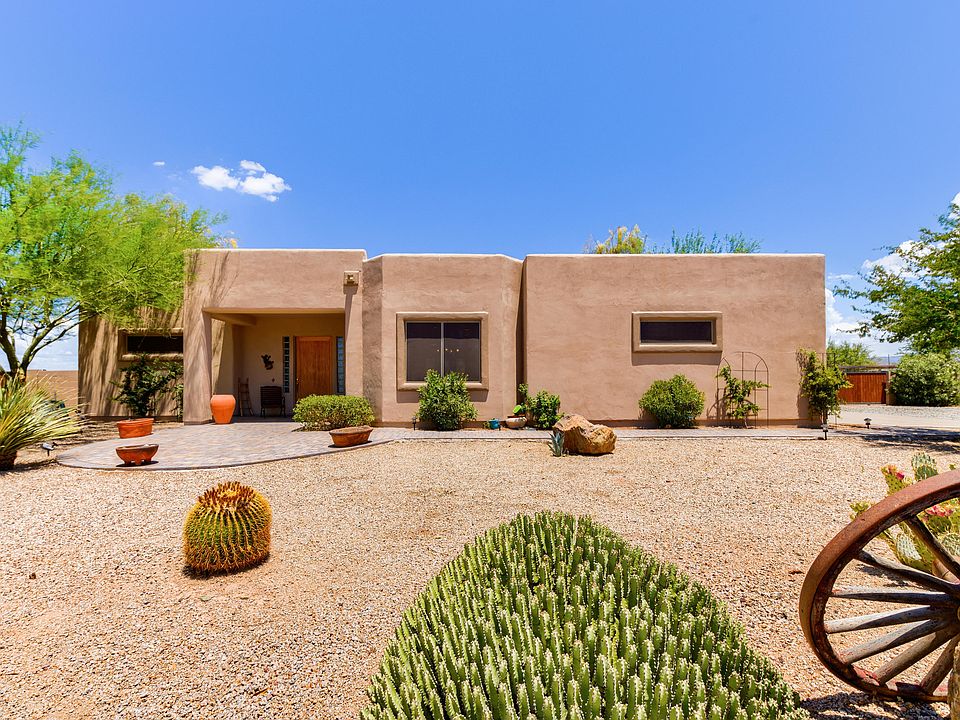 1st image of 1312 E Villa Cassandra Dr