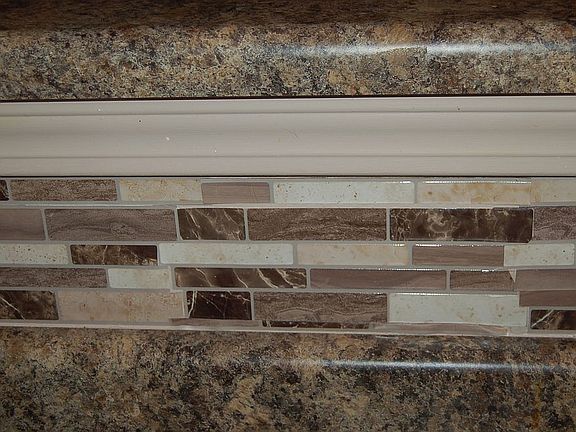 BACK SPLASH IN KITCHEN