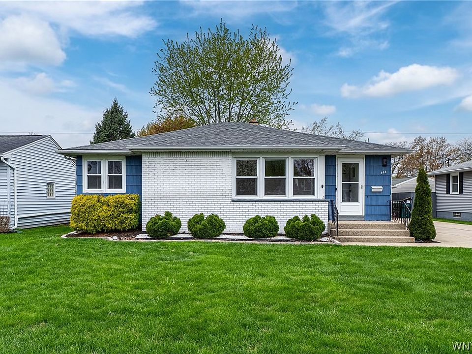 1st image of 202 Belmont Ct W