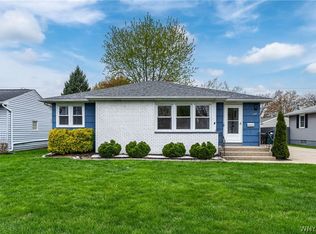 202 Belmont Ct W, North Tonawanda, NY 14120