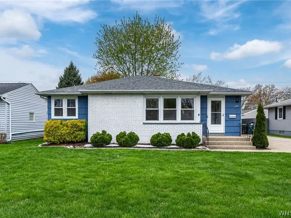 202 Belmont Ct W, North Tonawanda, NY 14120