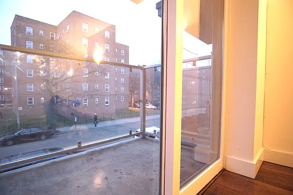 Rented by Lofts and Flats LLC | media 37