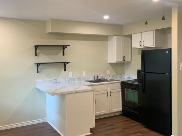 605 E Houston St #1, Marshall, TX 75670