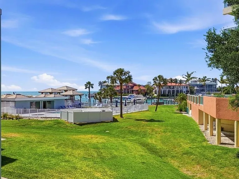 1100 Pinellas Bayway S #G3 — Photo 16