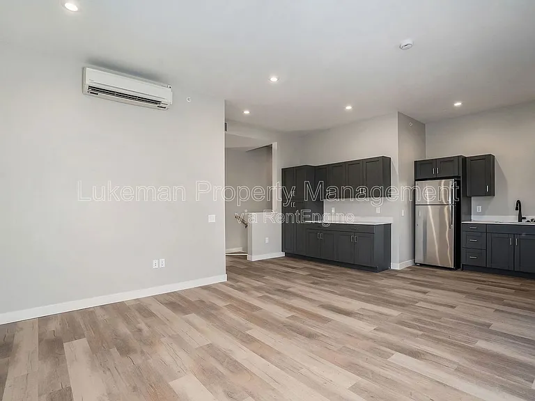 815 N Pitcher St #12 — Photo 7