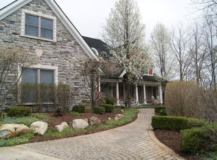 6550 Alden Dr, West Bloomfield, MI