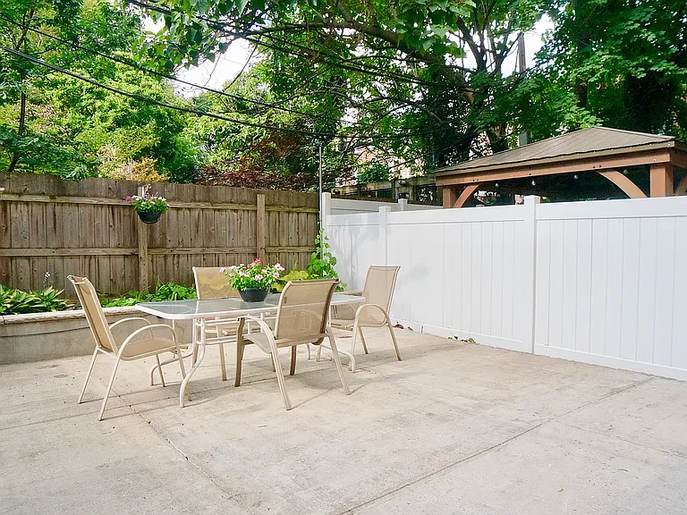 45 Putnam Ave #1 — Photo 16
