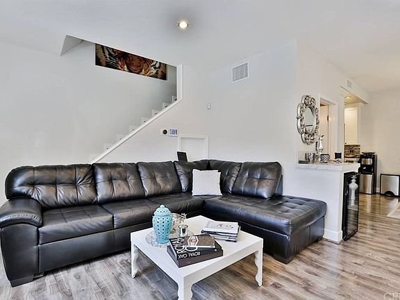 5th image of 4220 Colfax Ave APT 118