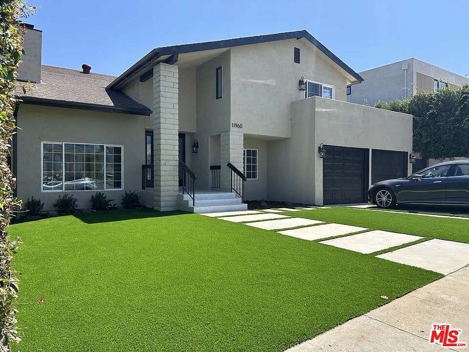 5 bed, 3.0 bath, 2515 sqft, $12,500 — Photo 1