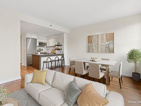 3rd image of 58 Metropolitan Ave APT 4J
