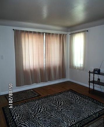 5th image of 19526 Stanley St