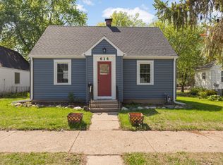 614 7th Ave NW, Faribault, MN 55021