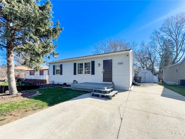 5503 SW 8th St, Des Moines, IA 50315