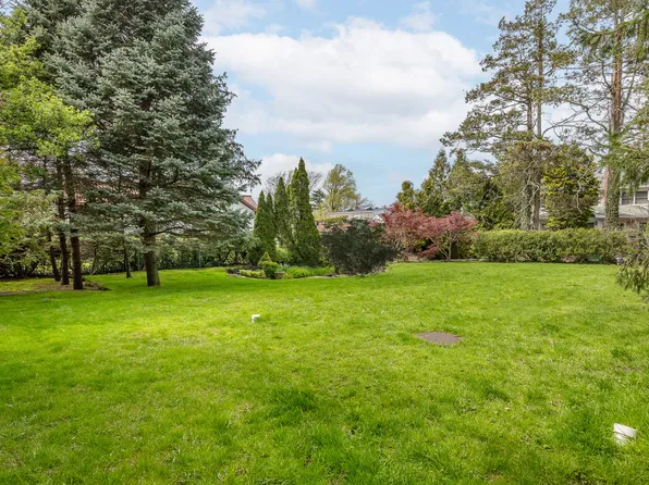 127 Beverly Road image 46 of 57