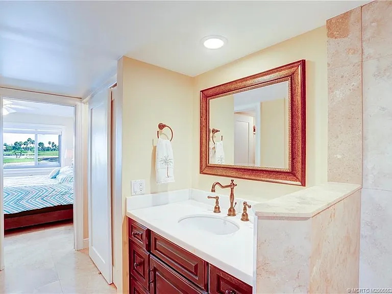 40 NE Plantation Rd #110 — Photo 14