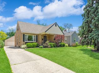 2409 37th St, Des Moines, IA 50310