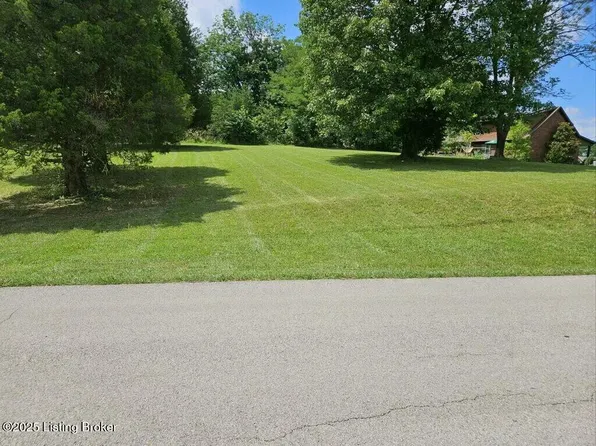 205 River Cliff Blvd, Brandenburg, KY 40108